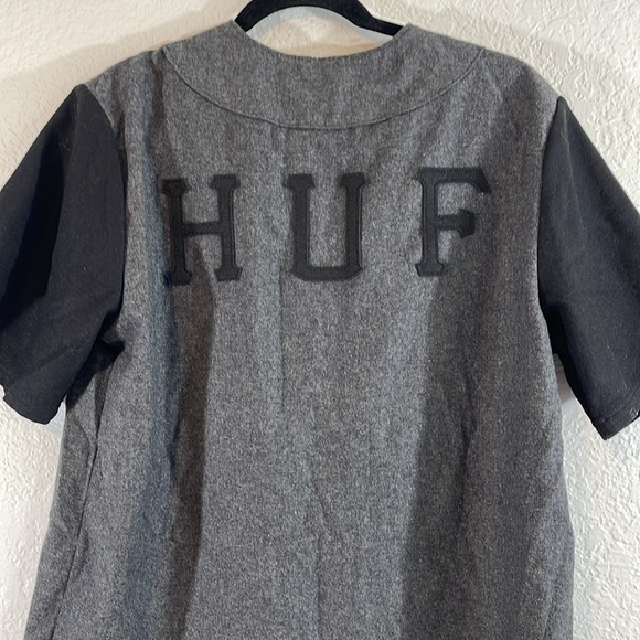HUF Worldwide Baseball Jersey Size Medium Mens Gray Wool Blend Black Panther - Picture 9 of 9